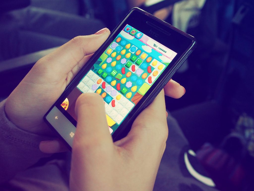 Candy crush saga – The famous example of mobile application