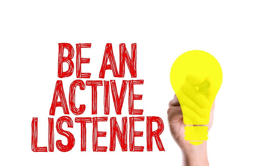 11 Nguyên tắc giao tiếp với khách hàng: Tích cực lắng nghe