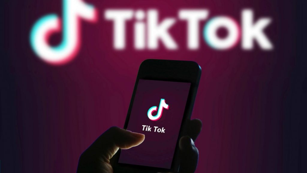 Top social commerce platforms examples: TikTok