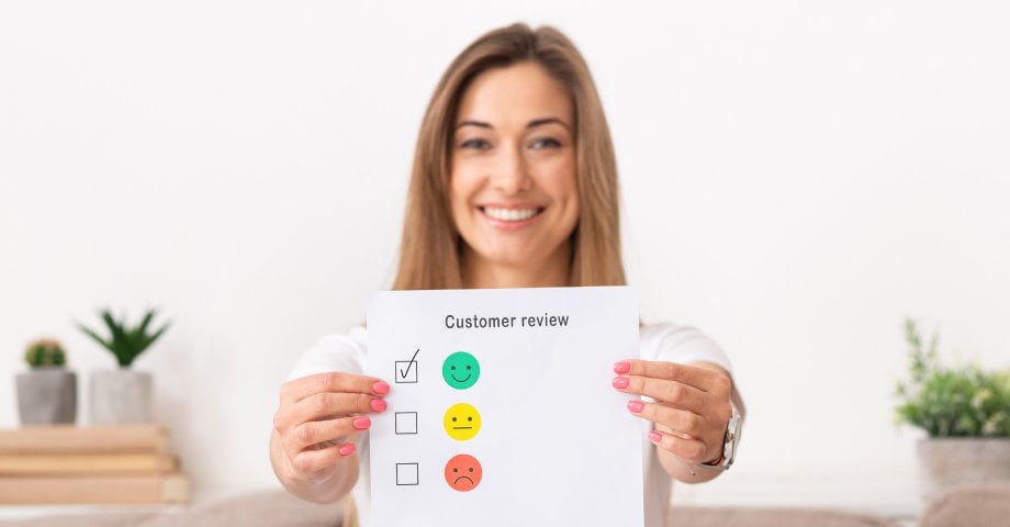 Various social proof and customer reviews