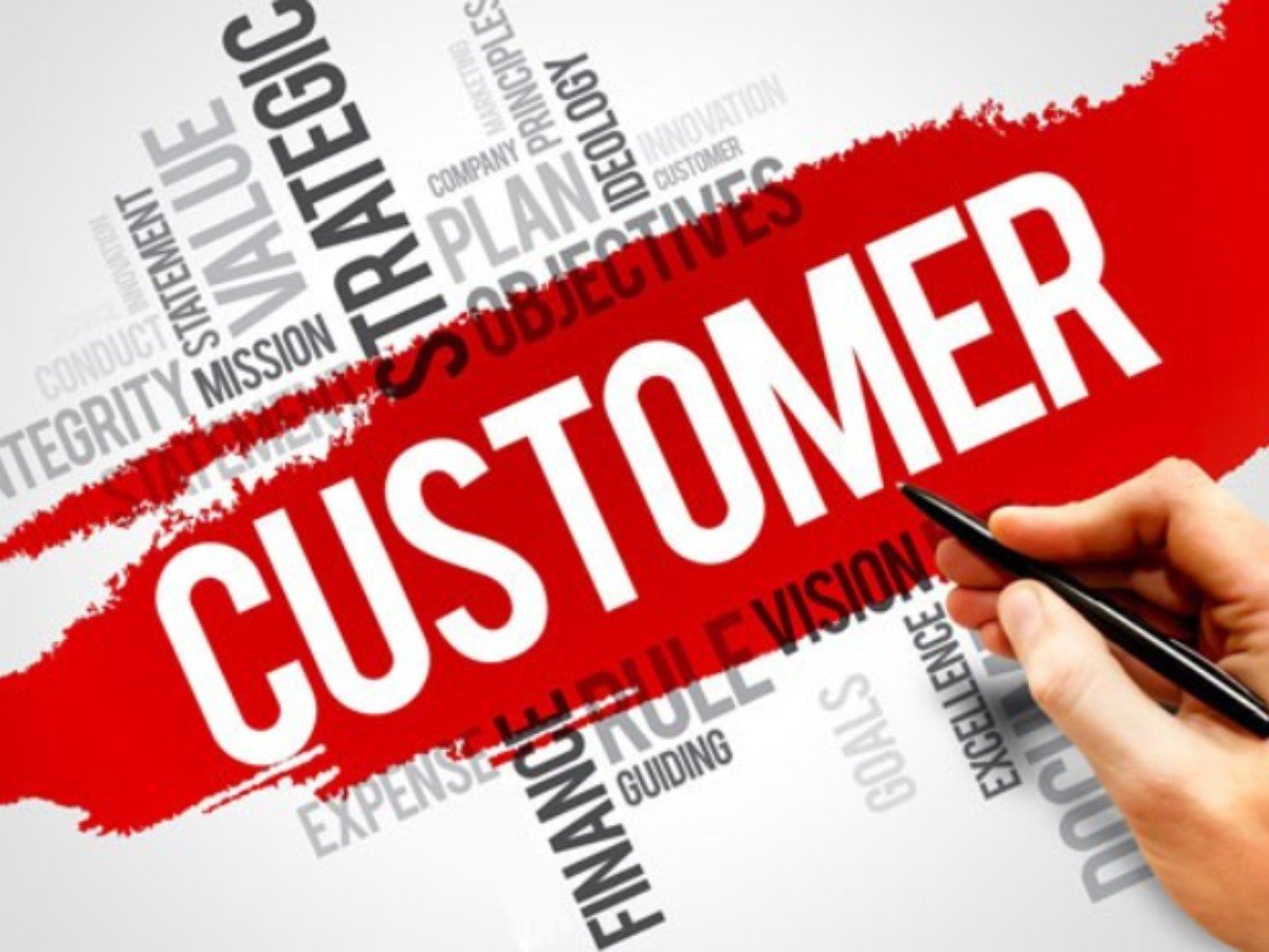 Khách hàng là gì và vai trò của khách hàng đối với doanh nghiệp