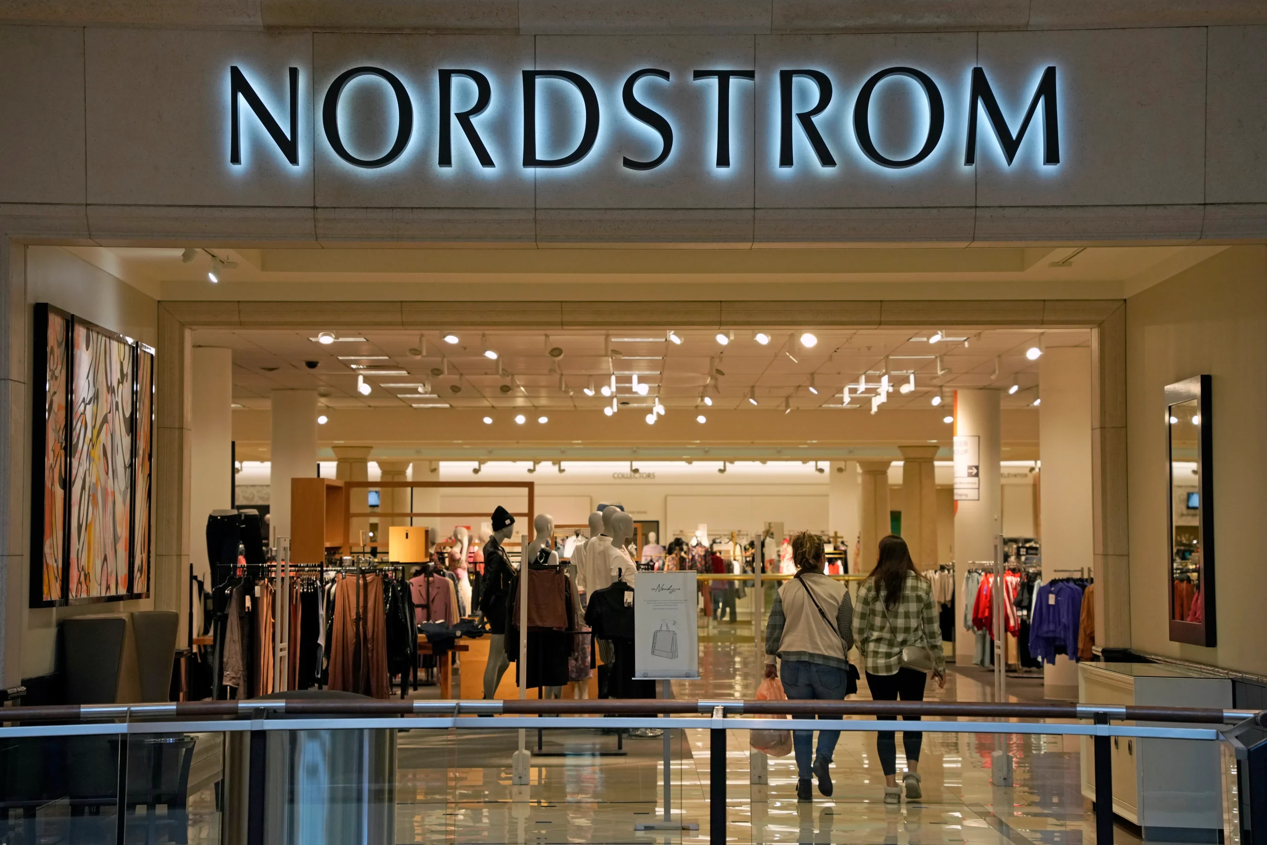 nordstrom what is omnichannel retail