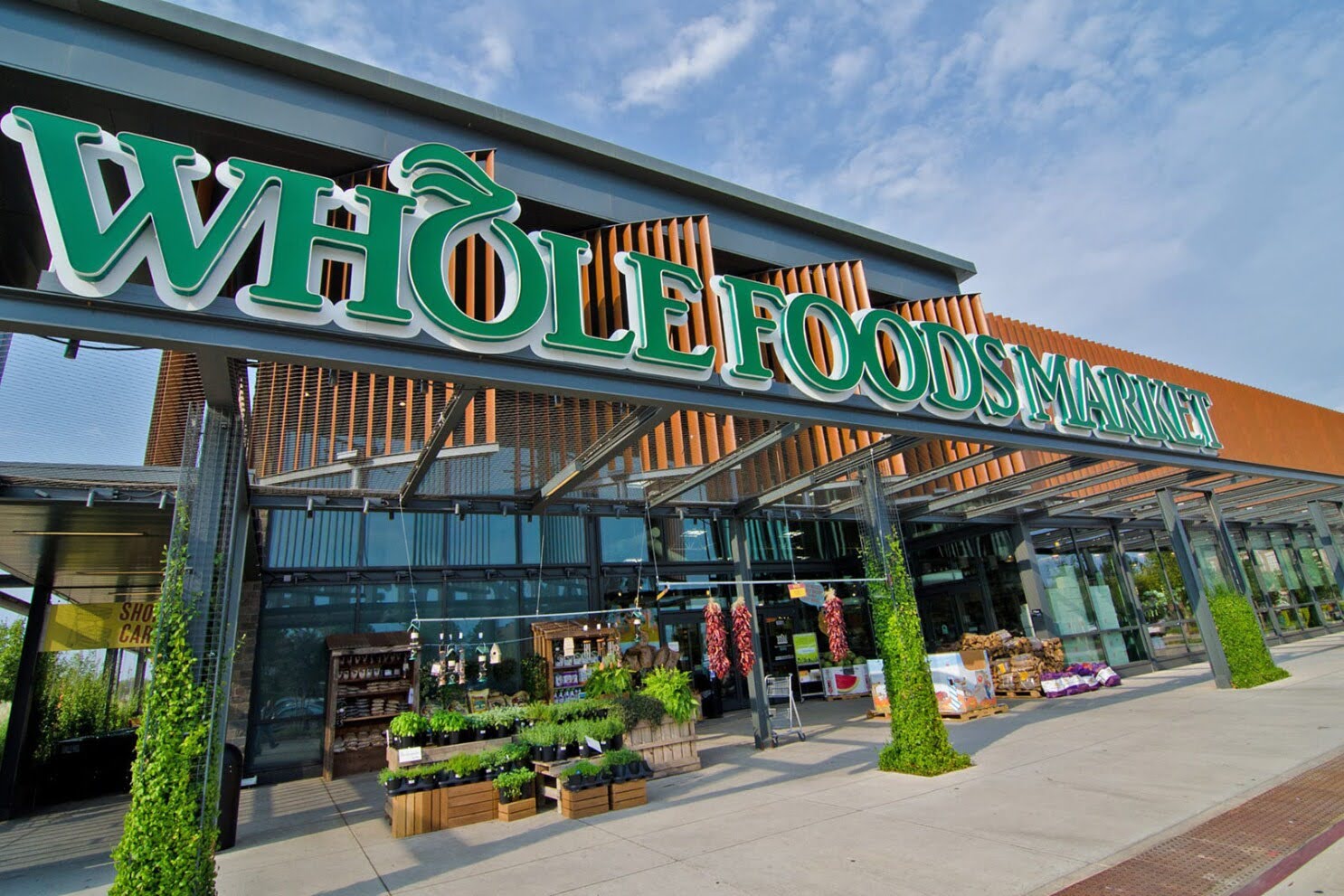 omnichannel retail examples wholefoods 2